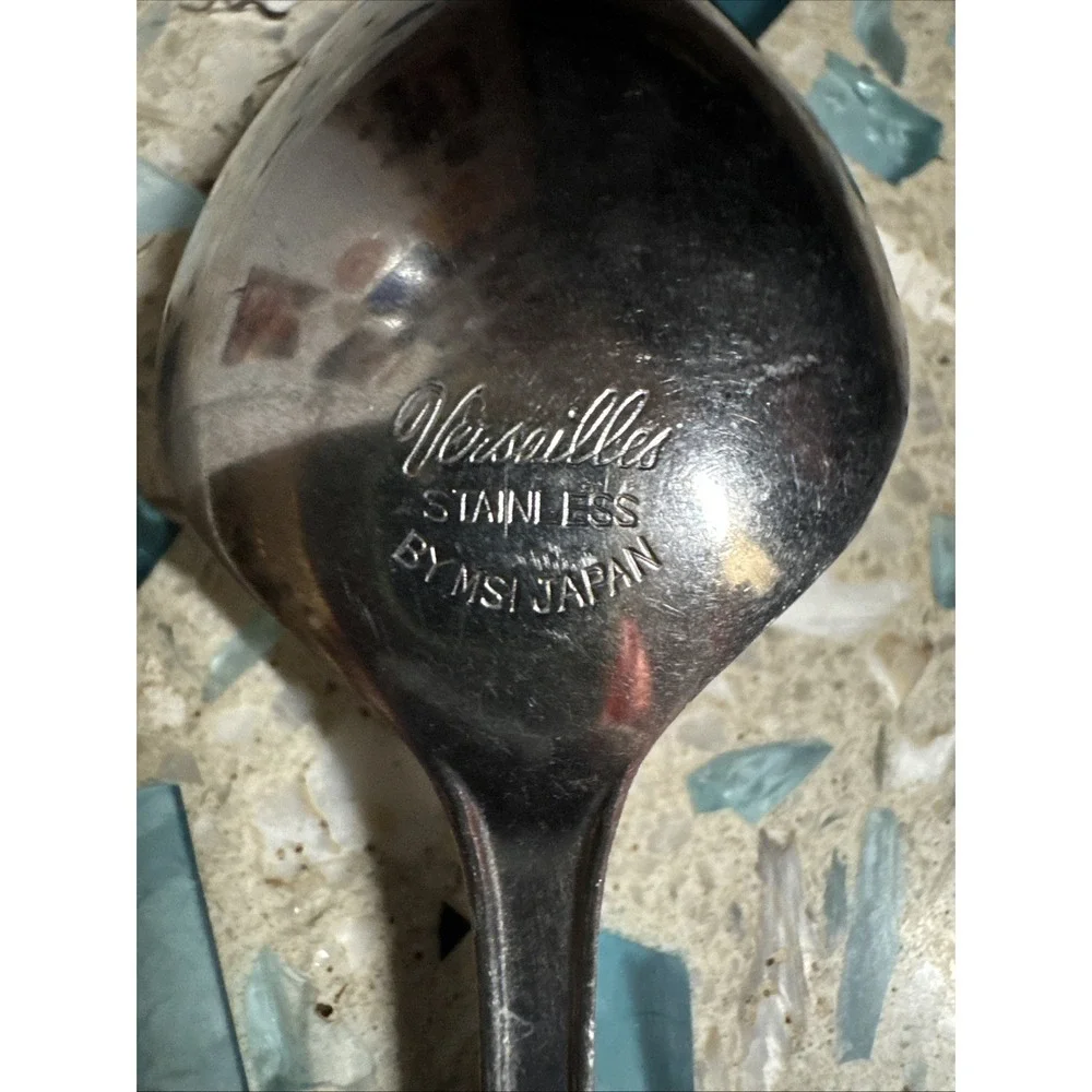Versailles this product